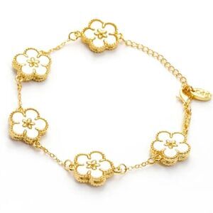 Elegant Five-Leaf Flower Bracelet